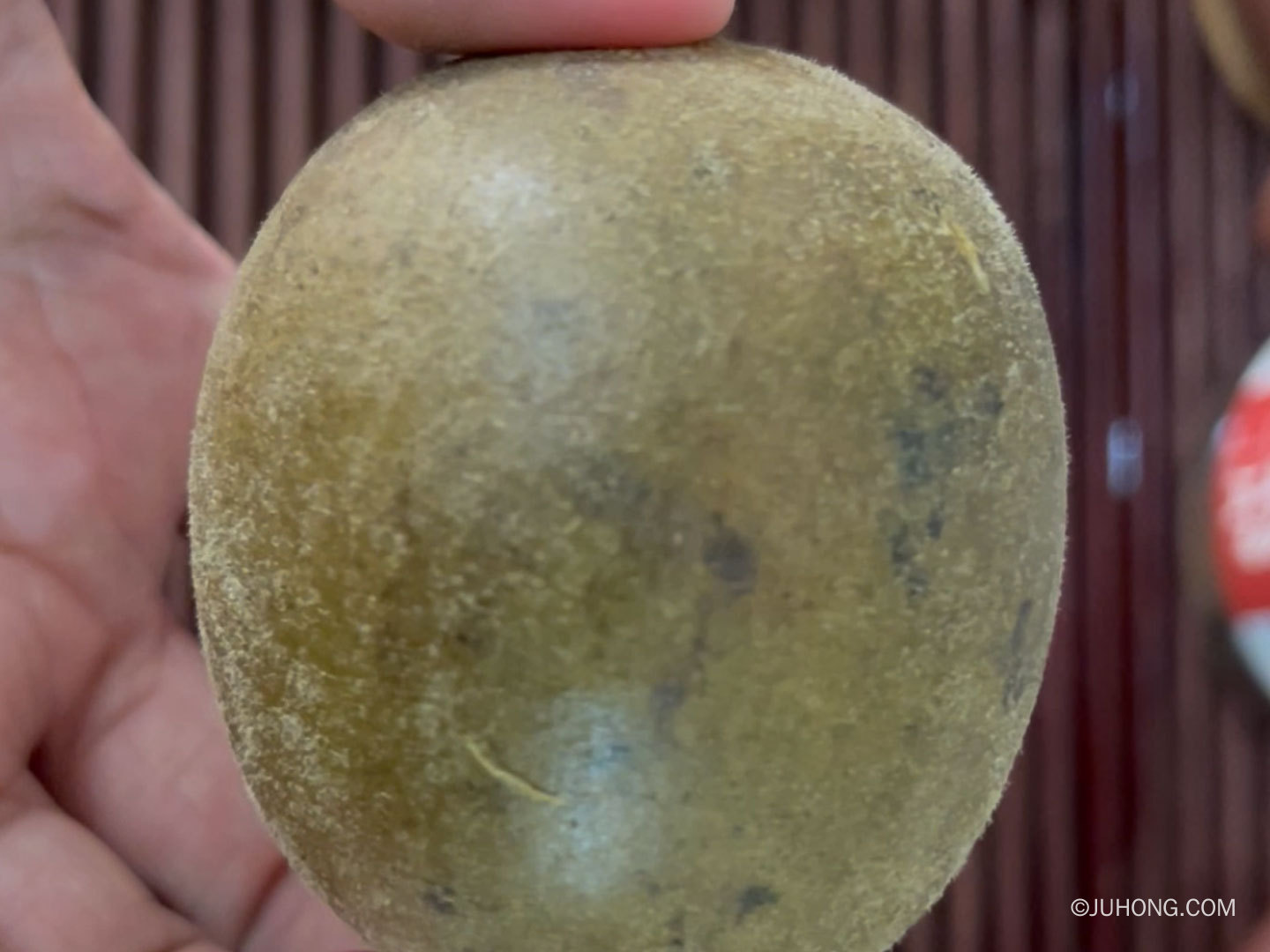 罗汉果泡水喝能减肥吗？什么是罗汉果